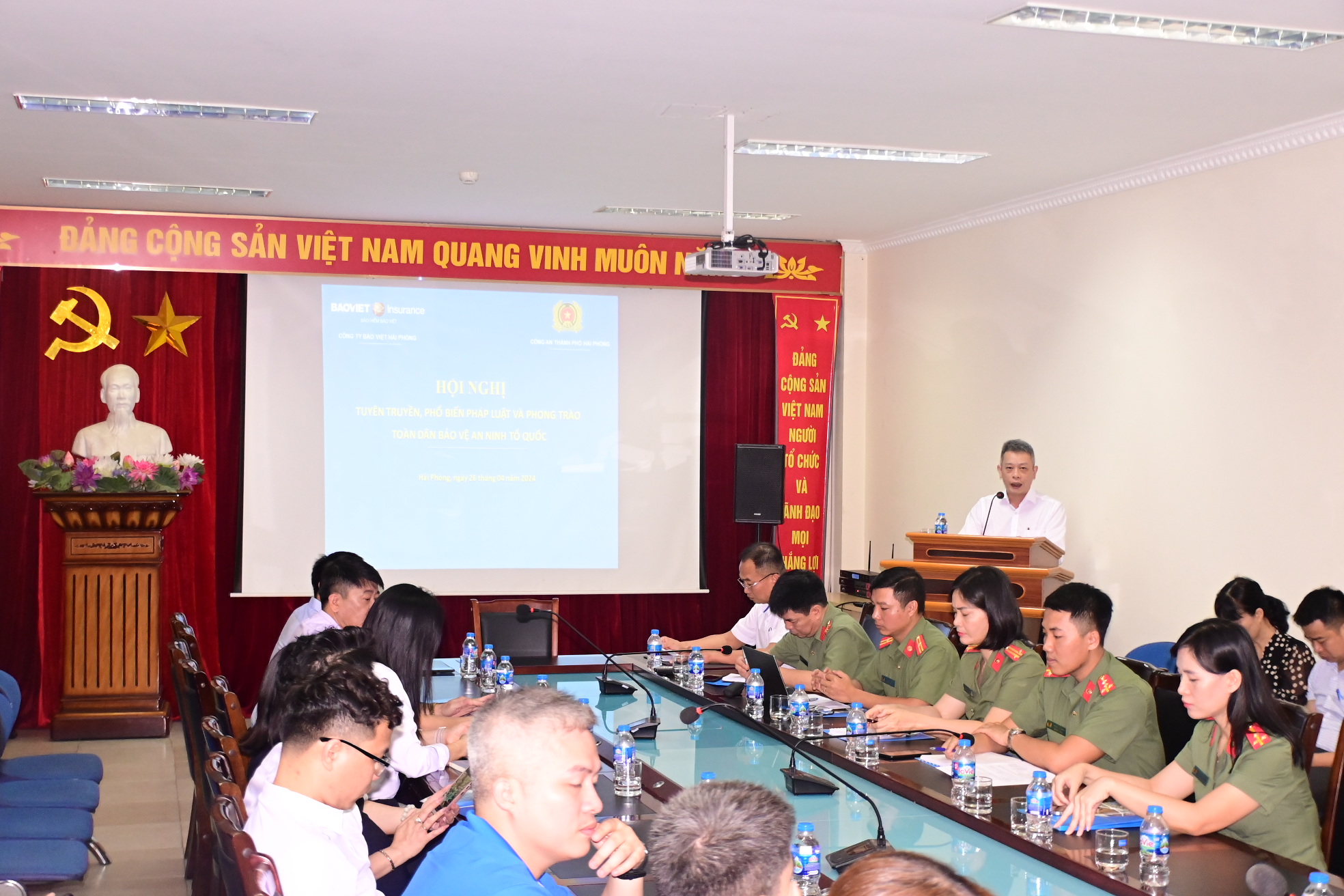 Tuyên truyền pháp luật và công tác phong trào toàn dân bảo vệ an ninh Tổ quốc tại Công ty Bảo Việt Hải Phòng